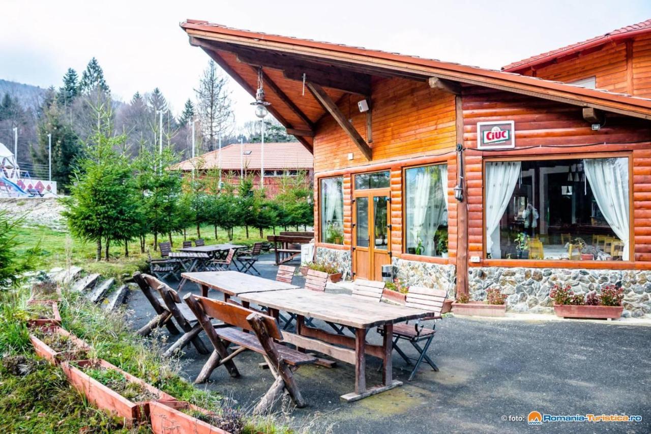 Pensiunea Casa Zmeilor Dragus Экстерьер фото