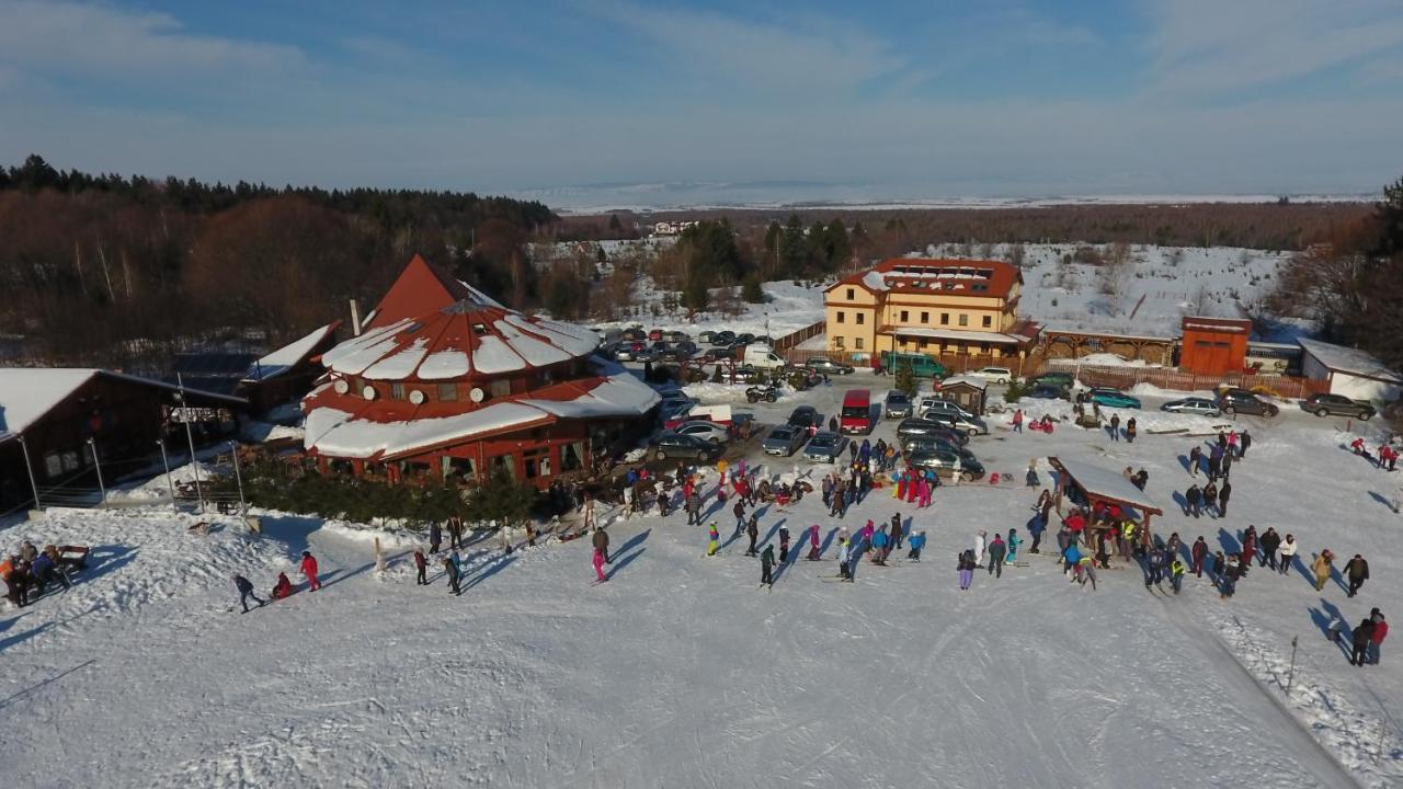 Pensiunea Casa Zmeilor Dragus Экстерьер фото