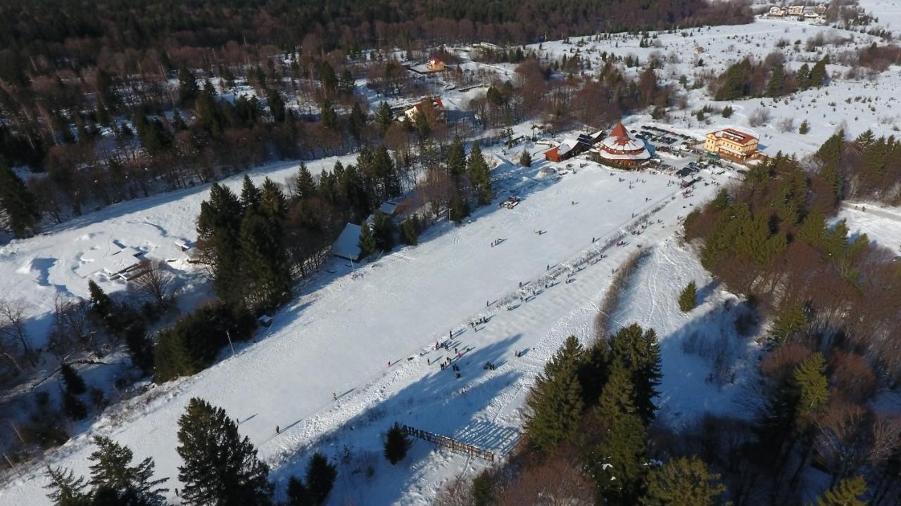 Pensiunea Casa Zmeilor Dragus Экстерьер фото